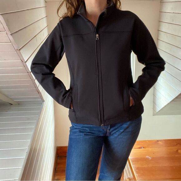 L.L. Bean Zip Up Water Resistant Lined with Fleece - Picture 4 of 11